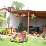 Guest house Kiwi