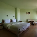 Guest house Kiwi *