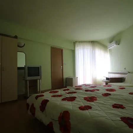 Guest house Kiwi Golden Sands